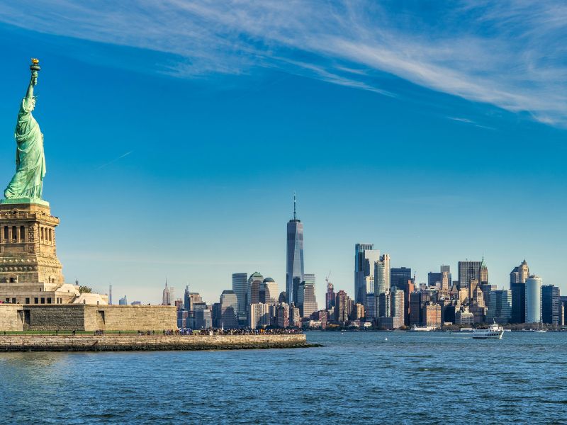 ve-vi-vu-tour-chau-my-statue-of-liberty